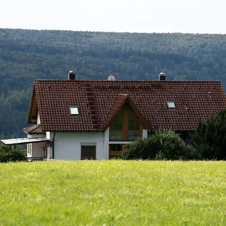 Gaestezimmer Am Hof Zwiefalten Exterior foto